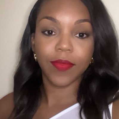 ArieeRozay's profile picture. 🇧🇸 | ♌️ | 🪄| 💕💚