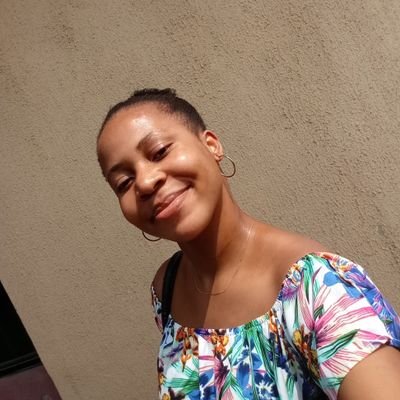 Data Analyst (in view) 💻 📉||Hypocrite 🫶🏾
Don't stress me ♥️
Please September, Please be good 🙏☺️