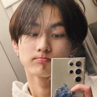 sa sa (@2004o2o9) 's Twitter Profile