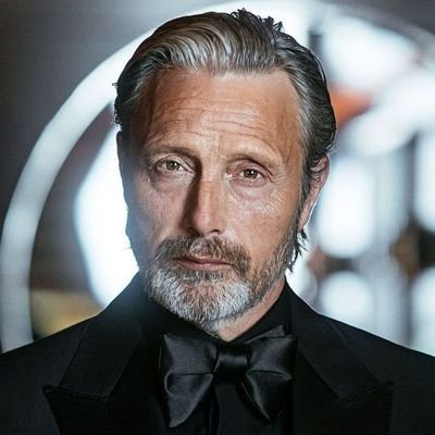 private account of famous actor Mads Mikkelsen