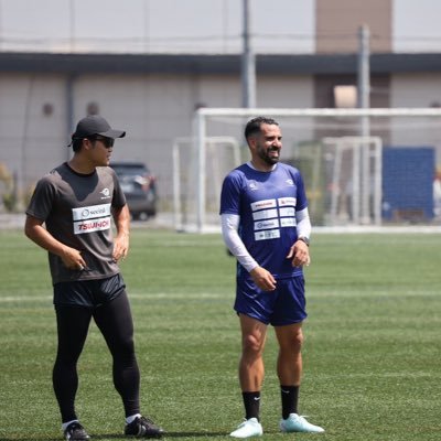 浦和34.15番-ソウル26.9番-舜天11番-京都10番-蔚山9番-京都39番-栃木9番-チェンマイ26番-アトレティコ マルテ23番-バンユールシティSC 9番-ノース・ジーロング・ウォーリアーズ 9番 エクデロ 競飛王 @edsfutbol 代表