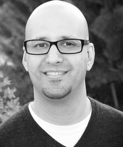 I am a Partner at Temecula, CA based digital professional agency ApptekGroup. My family, Dodger baseball and all things digital rule my world!