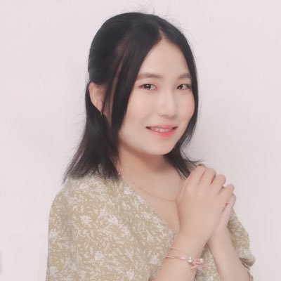 rn___rena's profile picture. 深月 麗愛(みつき れな)です！ │ FMHO GROUP 所属 │ DMは事務所管理です✉️ │ れにゃち🐈💚 │ 📻 #かたれならじお │ #れにゃちゅーもく