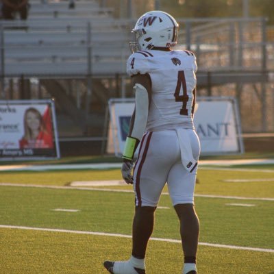RB/WR CO 26’ 5’10 200 East Webster High School breonmoye07@gmail.com 6627698499. https://t.co/GhQJKn8tA7