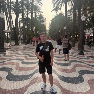 RossyNeedham_'s profile picture. MCFC 🩵