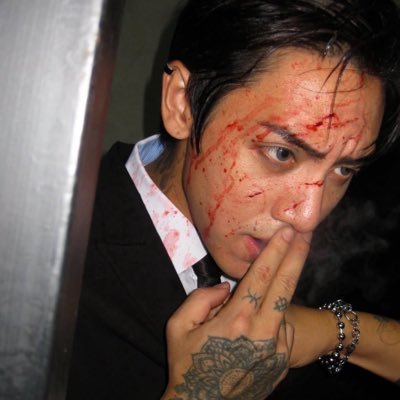 rinvisual_'s profile picture. thai, (broken)en 🎼