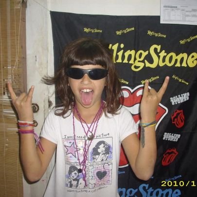 cammmmmmmmmmmm_'s profile picture. florece fuera de estación