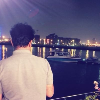 NimRoz23's profile picture. تجھ کو لے ڈُوبے گا اک دن خودنمائ کا غرور