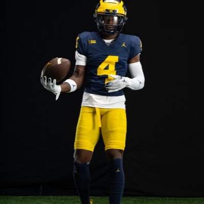 Michigan Team 146 \WR-6’1”-178lbs Former Katy Jordan HS Captain 23/24, 3X All District 19-6A WR & NewComer of the year (22). aTm3
