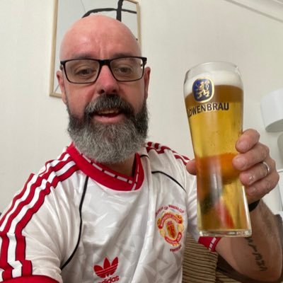 utd fan since 1987 ,love my wife and kids,one life live it.