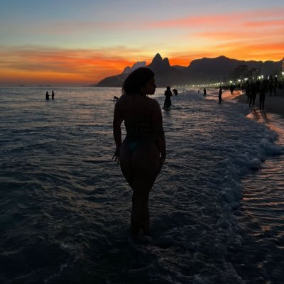 Guarda-me, senhor como a menina dos teus olhos💙🦋 ✨ 11/07💚13/05💙25/01🩷/25/03🩵