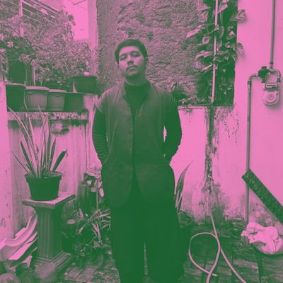 thiranosaurusss's profile picture. akun cabang