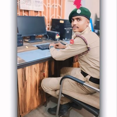 Sannisingh28231's profile picture. Studying in https://t.co/OpF7A6fnkY👍👍👍👍
A few minutes 👇
Success pays the 
Failure of the year👍👍👍👍👍
mission Indian army 🪖🪖