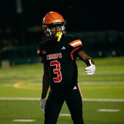 WR💫 1of1 “class of 2027” God First🙏🏾 Future5⭐️ Miami Carol City Highschool Height: 5’9 Weight: 155 lbs GPA: 2.9