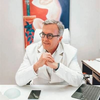 I'm Dr Barron Romagosa from France Brazil live in kyiv Ukraine