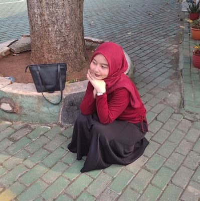 widianoviandri's profile picture. Pake I, bukan Y. Sampai sini paham?