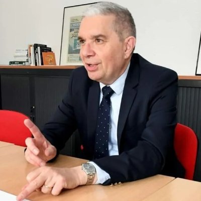Au service du Patrimoine, de la Gastronomie, de l'Histoire et du Commerce à Carcassonne et sa région 🇫🇷
Manager de commerce et de développement économique.