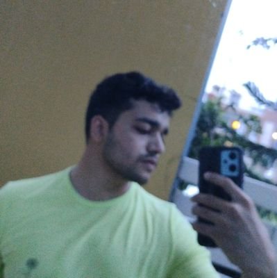 Rajvardhansd's profile picture. shooter & developer || @solanaturbine Q2 2025 Builder's 🦀