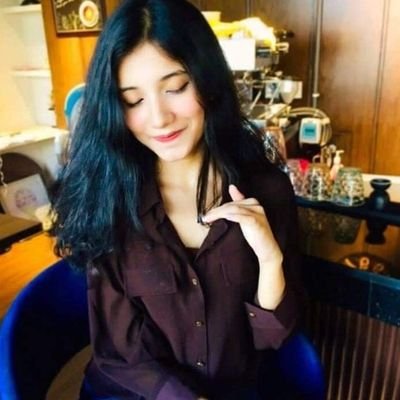 papa ki princess 🥰
cake murder on 21 August 😍
single🖤
bestie lover💞💞
a lady with a heart full of dreams...❤️
