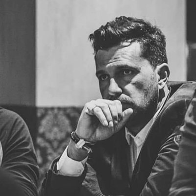 En 5 años logré vivir del trading desde cero.
Domina el juego del dinero.
No te enseño a ganar.
Te enseño a perder.
Mentalidad,disciplina,control.