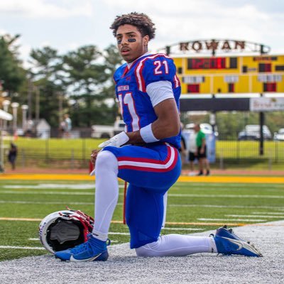 5’11”/174lbs | C/O 27 | 3.5 GPA | Athlete | Email: isaacdanielparra21@gmail.com Coach: @SchatzmanMike | NCAA#:2506636066 Washington Twp, NJ