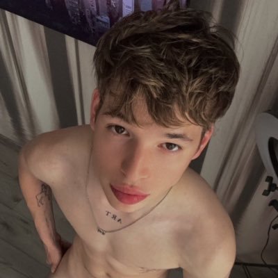 mzh66465320's profile picture. 