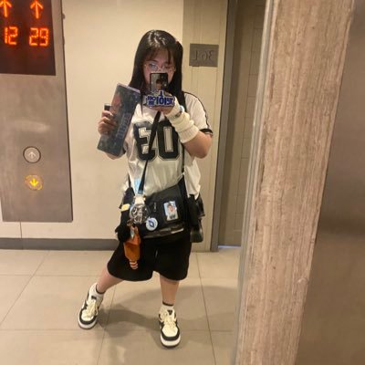 🇯🇵 🇵🇭 … ahof JL fan … created my profile just to support and check on updates of ahof … i love all 9