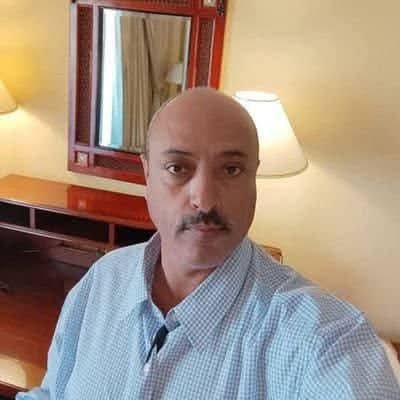 الوقوف لنصرةالحق ومكافحةالفساد هو التزام بالعدل والنزاهةوالسعي لتحقيق مجتمع تسودفيةقيم الشفافية والمساءلةيتطلب الشجاعةوالوعي لإصلاح الخلل وتعزيزالتنميةالمستدام
