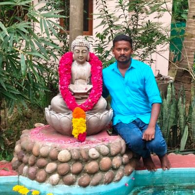 எழுச்சித்தமிழரே என் இறுதி மூச்சென்பேன் !!✨ ✨✨
சீர்காழி நகரம்.🔥
விடுதலைச் சிறுத்தைகள் கட்சி.
