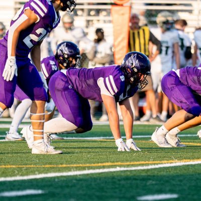 DE/ LS/ Shot Put (44”11 PR)/ Discus/ 2026/ Chaska HS MN/ 425 Squat/ 3.3 GPA/ 6’0/ 225/ 2025 Team Captain/ Email: gradymathiasen@gmail.com/ Phone: 612-209-0037