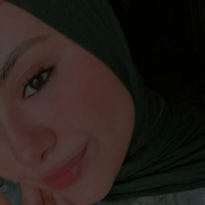 يَحْذَرُ الْآخِرَةَ وَيَرْجُو رَحْمَةَ رَبِّهِ ۗ