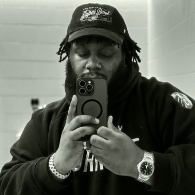 Cinematographer. Sports | Pro Wrestling | Films | comics | I love trains || Gibby meet Freddie | Anything cinematography related