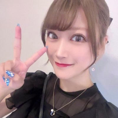 日本プロ麻雀連盟37期 / Mリーグレポーター / 第18期麻雀女王 / 連盟ch鳳凰戦A2リーグ実況 / KONAMI #麻雀ファイトガール #麻雀格闘倶楽部Extreme #麻雀格闘倶楽部Sp 出演 /『近代麻雀』NAGA何切る連載中✒️ #ちぇるねむ🩷💜