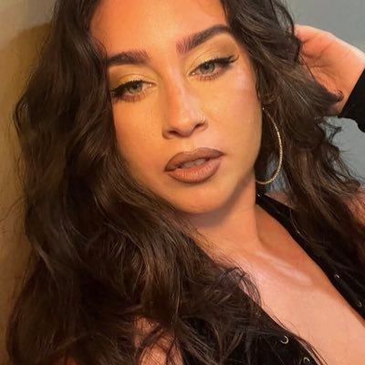 mooraes2l's profile picture. 