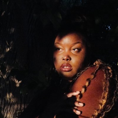 artist + seamstress & fashion designer of #MAXINE — 🫧 🦋 333 ~ 🧸 butt*bakery productions LLC