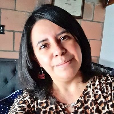 Siga, siga para atrás que todavía cabe gente. Habitante entre las montañas y clima nublado. Café, siempre ☕️