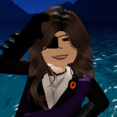 vvivzzii's profile picture. “Lo, the Era of Distortion is upon thee.” #freeschlep Axel_Glow does NOT deserve the hate at all! This community needs to grow up and learn some common sense.
