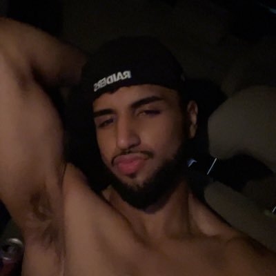 nobodywatxhing's profile picture. Im up