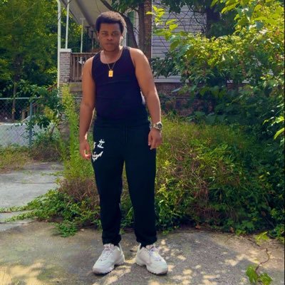 Welcome to Roman's World 🤪🌏, TransMan He/Him 🏳️⚧️. Taurus Gang ♉️. Heart On My Sleeve ❤️🩹. No Fuck Shit 🖕🏽Keep It 💯