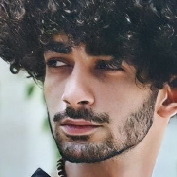 Mehdi_jr13's profile picture. 🗣📝