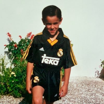 19BULL92's profile picture. Real Madrid Club de Fútbol. 🤍💜