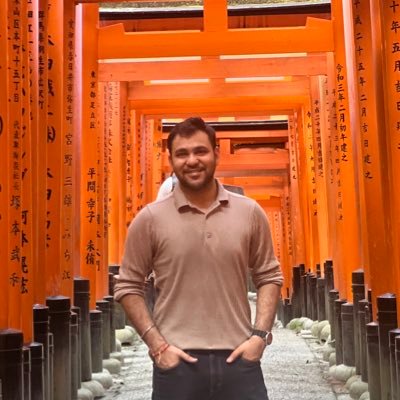 LakshayBansal_'s profile picture. Film Fanatic | Pocket Toons | ex Accel | IIT Kgp