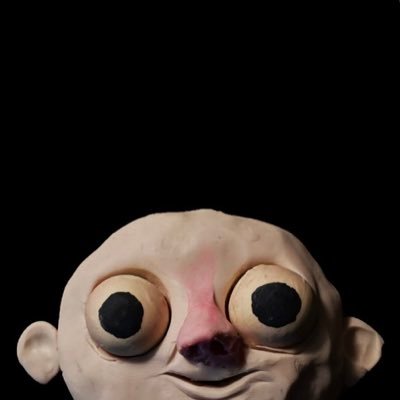 Elu/Delu;
Sue goblin quase favorite;
Apenas ume artista artistando por ai :3