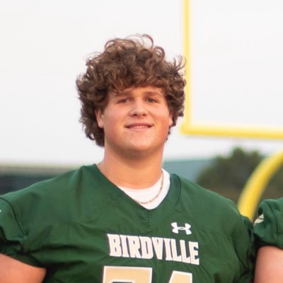 BIRDVILLE HIGH | OL | 275 lb | 6’3 | GPA 3.7 | FW TX | C/O 2028 | EMAIL Carsonhoze@icloud.com