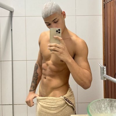 assinem o meu grupo vip👉🏼😈 https://t.co/vaSW7N2mpK 🍯