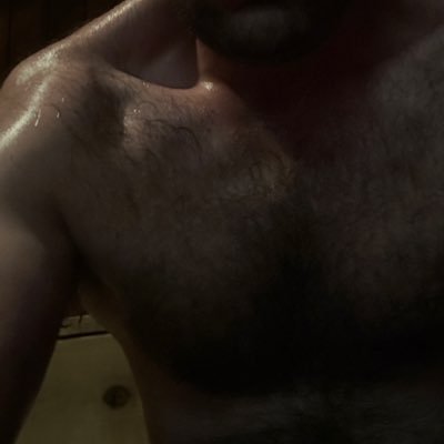 dom looking for something real, yes real, must be 18+ 21+ preferred. M36 6’5” New Eng