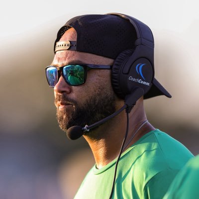 Girl Dad🌺|Head Football Coach @ Bishop HS | Co Founder of the @passingtwins | THSCA Brand Ambassador | ROCK Advocate 24’ | ♥️- @MrsCoachQ