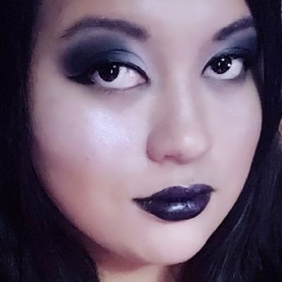 HeavynlyVixxie's profile picture. 🌈BI/ACE • 30 • 🔞MDNI!!!🔞 • Her/She ♀️ • Multi-Fandom✨️ • Brat 🧸🍪 • Gremlin 😈 • True Crime/Horror/Occult Lover 🔪💀