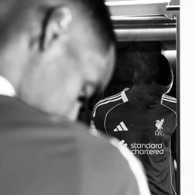 Radomiak | Liverpool | Legia || prywatnie student na Uniwersytecie Medycznym w Łodzi
