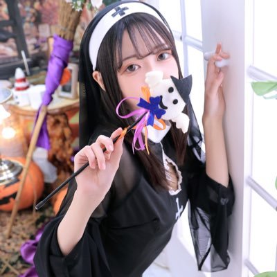 おにい様方からつばめ教の教祖(?)に任命されました! 元ナースつばめ🪽と一緒にイチャイチャしよ💗. 💉は打つのも打たれるのも得意っ 9月出勤予定→ https://t.co/5hlErB0Xi8